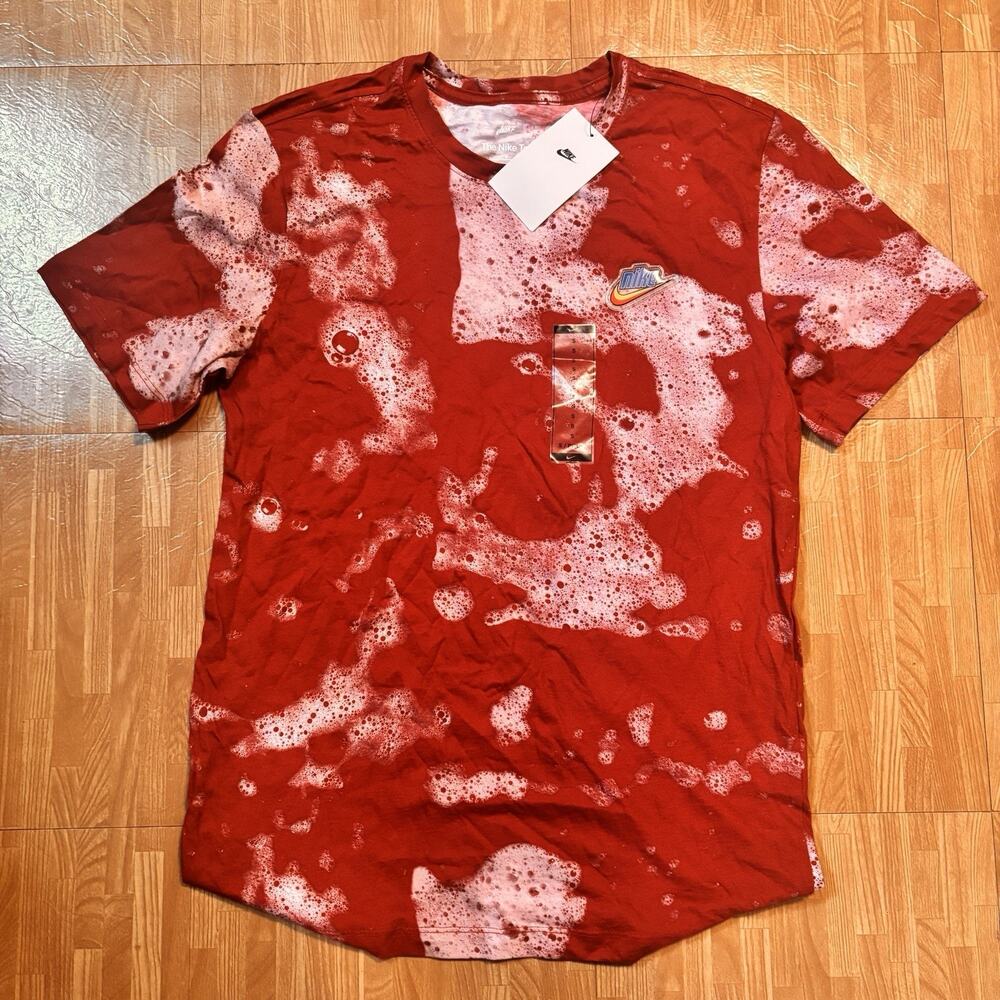 NWT NIKE Keep It Clean Mens Short Sleeve Suds Bubble T-Shirt Size S Red White